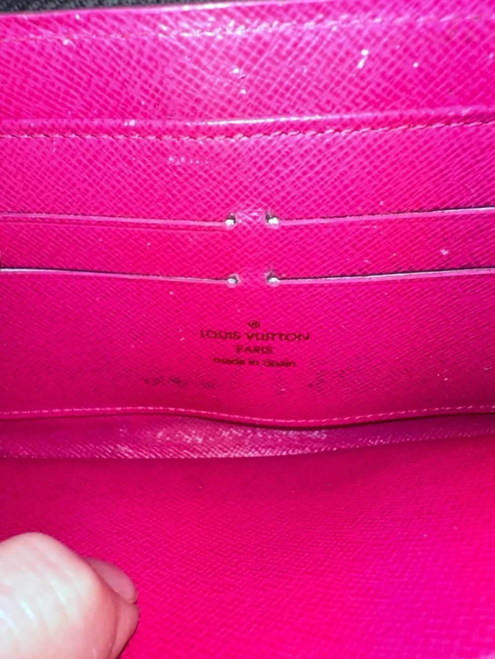 Louis Vuitton Murakami Zippy Wallet. - Picture 11 of 16